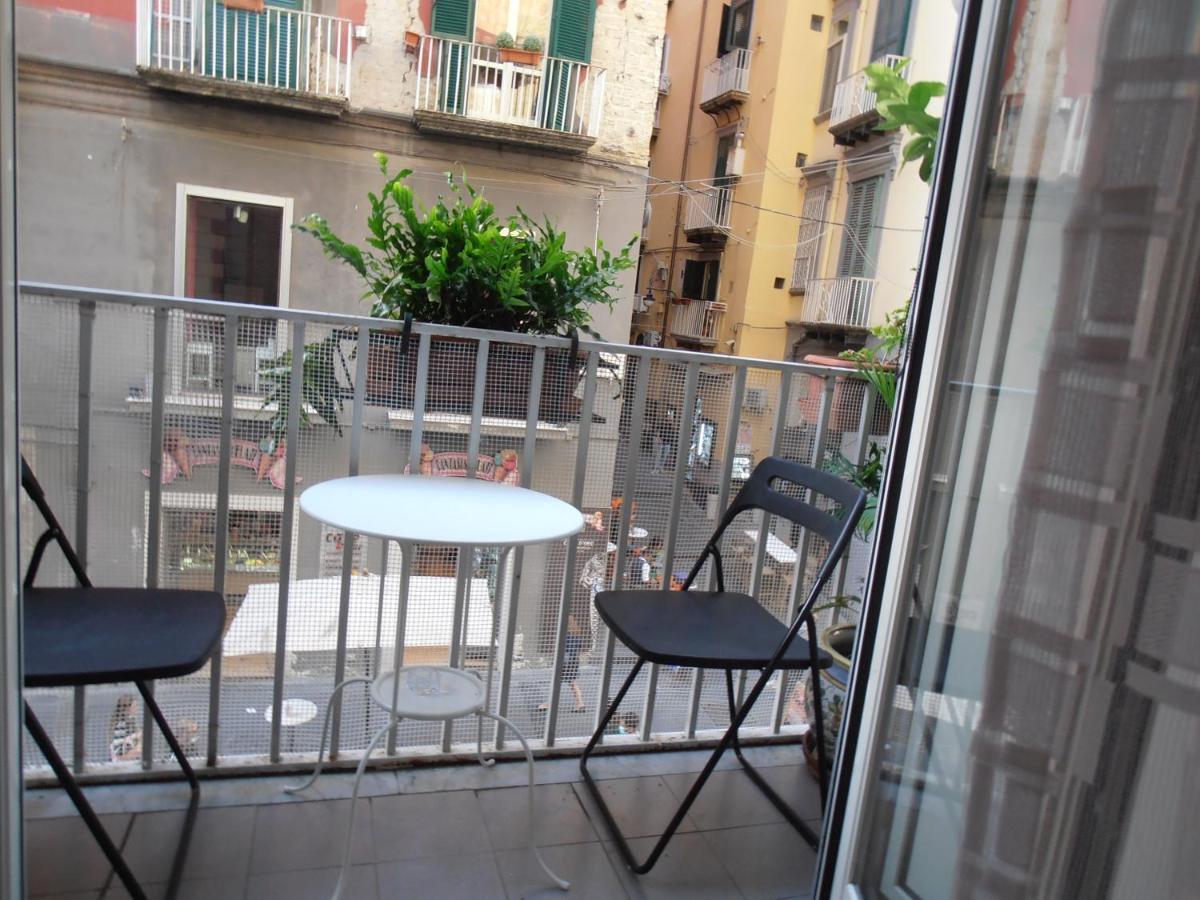 La Residenza Napoli Chiaia Short Let Apartment Superior Via Chiaia 82 Dış mekan fotoğraf