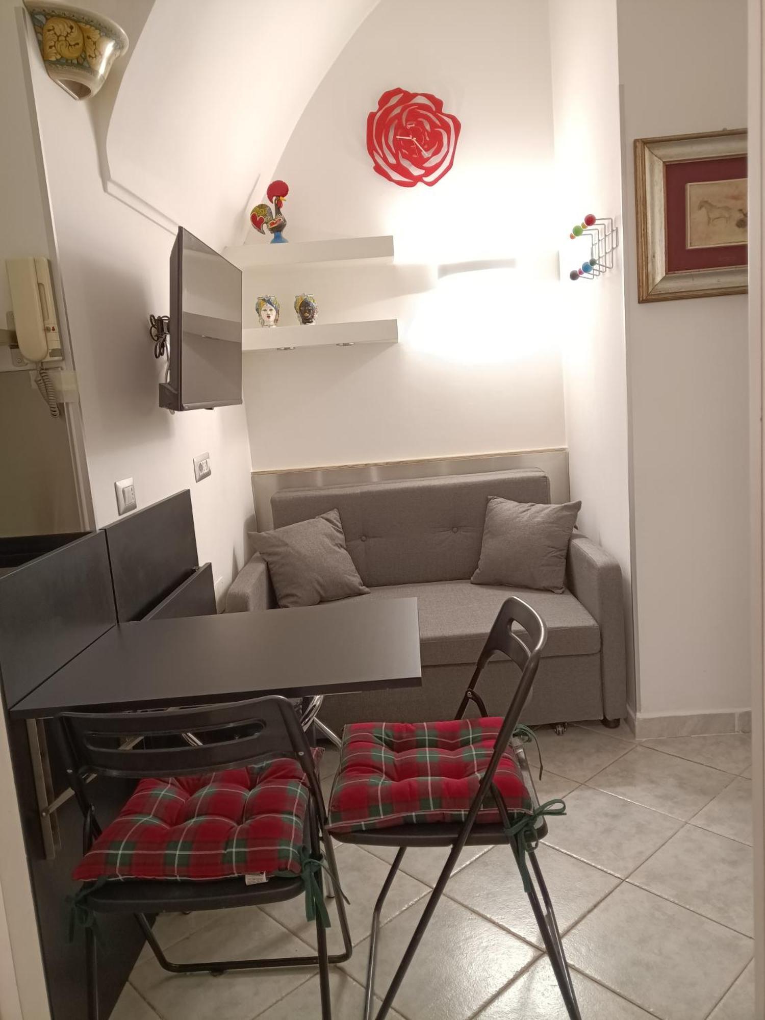 La Residenza Napoli Chiaia Short Let Apartment Superior Via Chiaia 82 Dış mekan fotoğraf