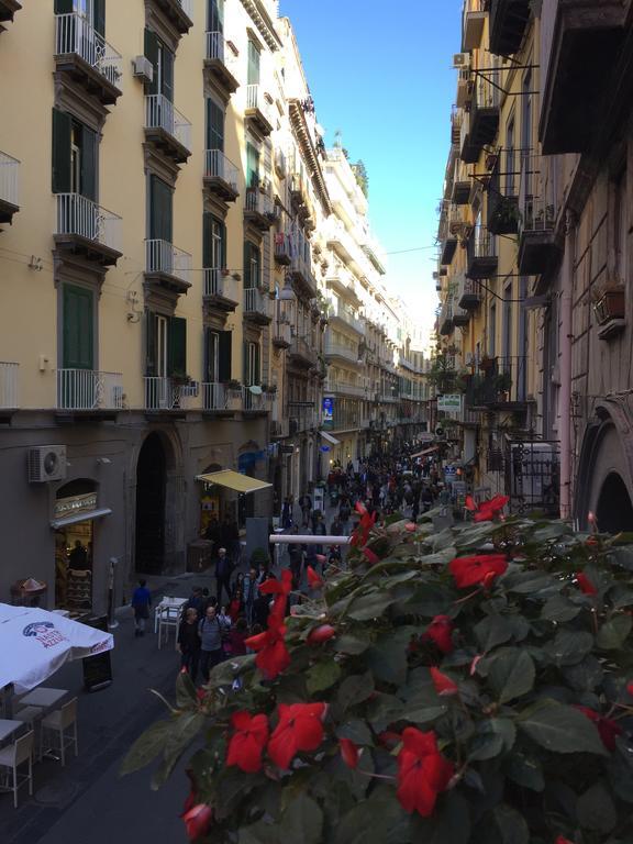 La Residenza Napoli Chiaia Short Let Apartment Superior Via Chiaia 82 Dış mekan fotoğraf